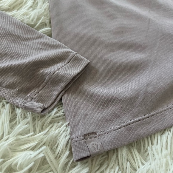 Bundle Of 2: Lululemon Crescent Long Sleeve - Picture 10 of 13